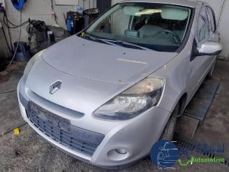 disassembly passenger cars Renault Clio Clio III (BR/CR), Hatchback, 2005 / 2014 1.5 dCi FAP 2011/3