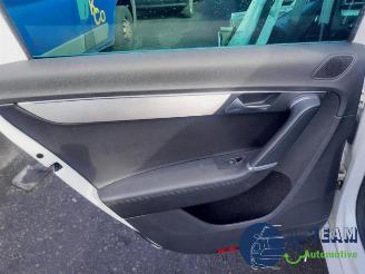 Volkswagen Passat Passat Variant (365), Combi, 2010 / 2015 1.4 TSI 16V picture 24