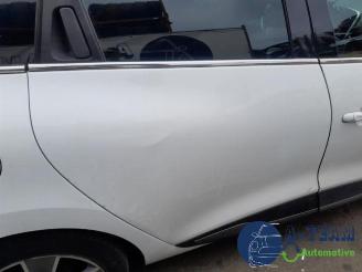 Renault Clio Clio IV Estate/Grandtour (7R), Combi 5-drs, 2012 / 2021 1.5 Energy dCi 90 FAP picture 26