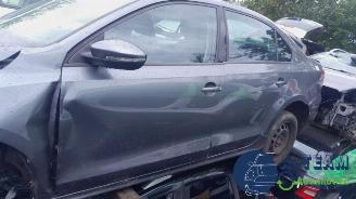 Volkswagen Jetta Jetta IV (162/16A), Sedan, 2010 / 2017 1.2 TSI picture 5