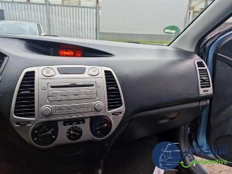 Hyundai I-20 i20, Hatchback, 2008 / 2015 1.4i 16V picture 20