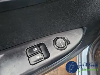 Hyundai I-20 i20, Hatchback, 2008 / 2015 1.4i 16V picture 24