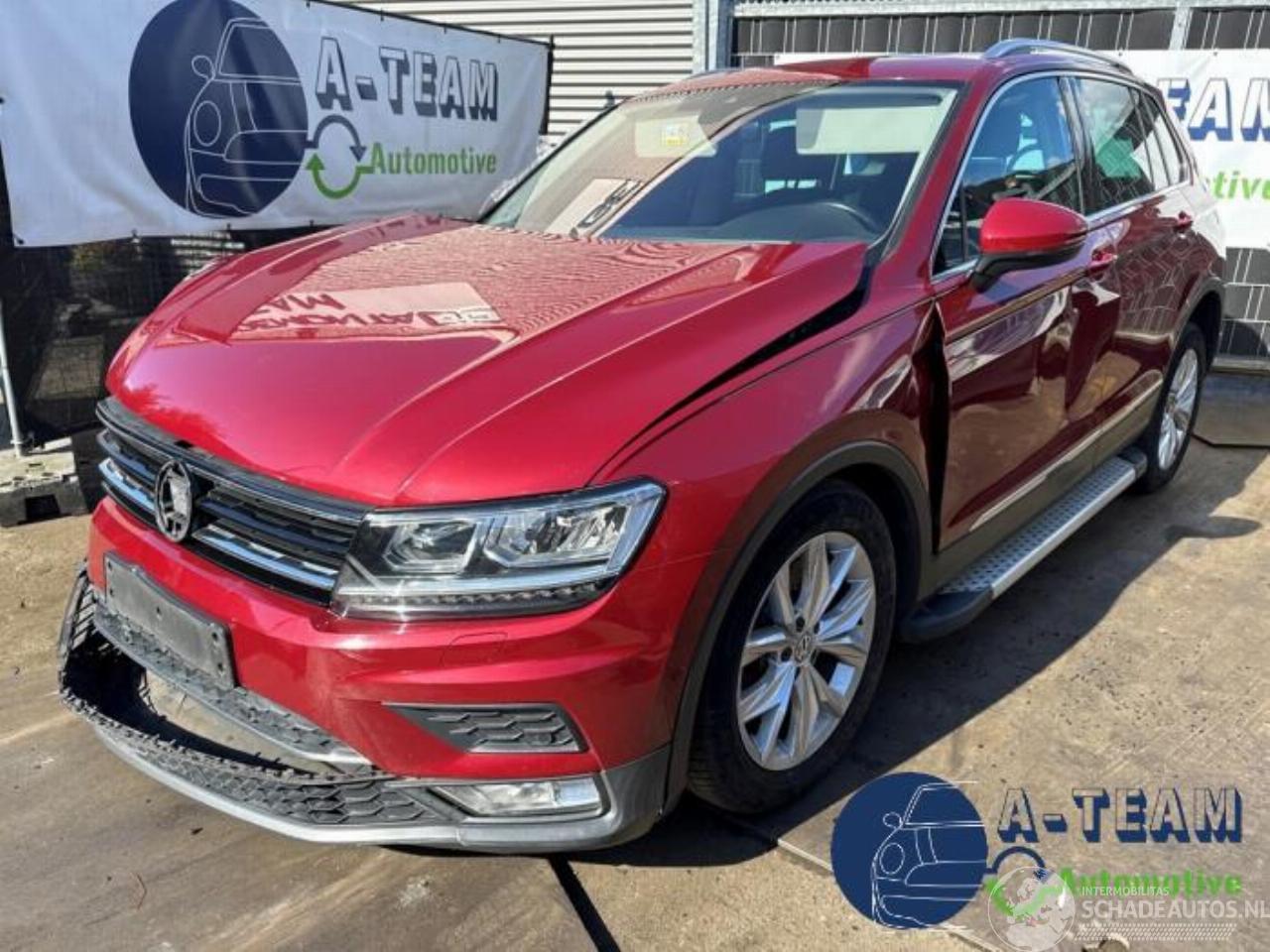 Volkswagen Tiguan Tiguan (AD1), SUV, 2016 / 2024 2.0 TSI 16V 4Motion