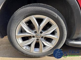 Volkswagen Tiguan Tiguan (AD1), SUV, 2016 / 2024 2.0 TSI 16V 4Motion picture 27