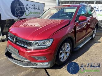 Dezmembrări autoturisme Volkswagen Tiguan Tiguan (AD1), SUV, 2016 / 2024 2.0 TSI 16V 4Motion 2017/11