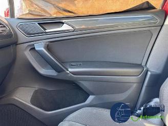 Volkswagen Tiguan Tiguan (AD1), SUV, 2016 / 2024 2.0 TSI 16V 4Motion picture 34
