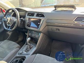 Volkswagen Tiguan Tiguan (AD1), SUV, 2016 / 2024 2.0 TSI 16V 4Motion picture 18