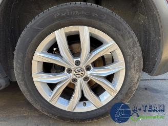 Volkswagen Tiguan Tiguan (AD1), SUV, 2016 / 2024 2.0 TSI 16V 4Motion picture 26
