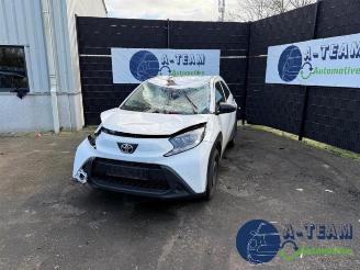 demontáž osobní automobily Toyota Aygo Aygo X, Hatchback, 2022 1.0 12V VVT-i 2023/6