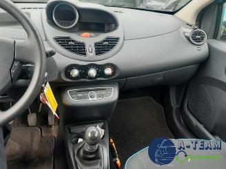 Renault Twingo Twingo II (CN), Hatchback 3-drs, 2007 / 2014 1.2 16V picture 15