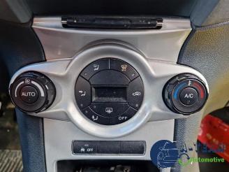 Ford Fiesta Fiesta 6 (JA8), Hatchback, 2008 / 2018 1.4 16V picture 19