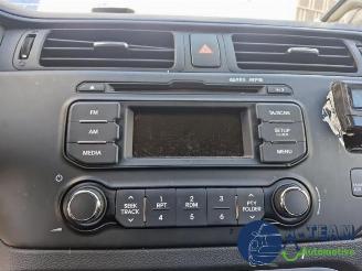 Kia Rio Rio III (UB), Hatchback, 2011 / 2017 1.2 CVVT 16V picture 18