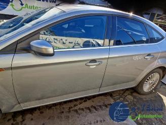 Ford Mondeo Mondeo IV, Hatchback, 2007 / 2015 2.0 16V picture 11