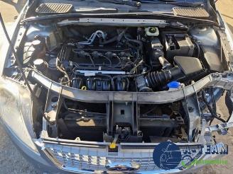 Ford Mondeo Mondeo IV, Hatchback, 2007 / 2015 2.0 16V picture 4