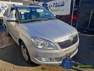 Vrakbiler auto Skoda Fabia Fabia II Combi, Combi 5-drs, 2007 / 2015 1.2 TSI 2013/5