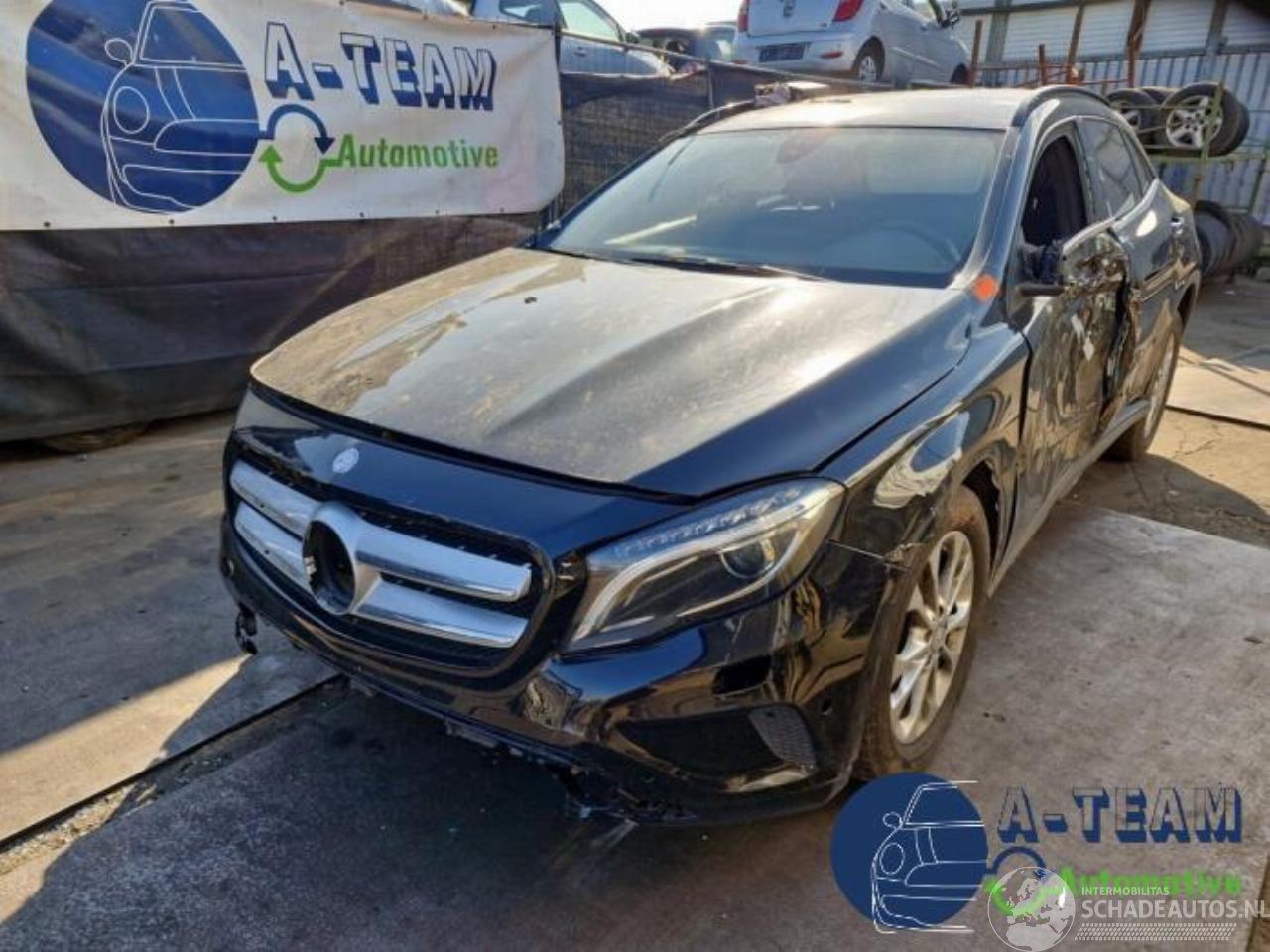 Mercedes GLA GLA (156.9), SUV, 2013 / 2019 1.6 180 16V