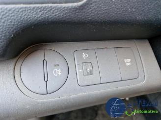 Hyundai H-300 H-300, Van, 2008 2.5 CRDi picture 17