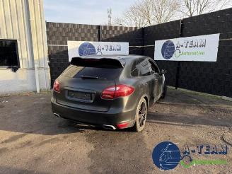 Salvage car Porsche Cayenne Cayenne II (92A), SUV, 2010 / 2018 3.0 D V6 24V 2012/3