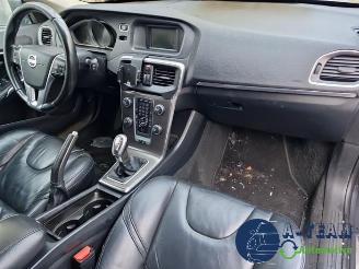 Volvo V-40 V40 (MV), Hatchback 5-drs, 2012 / 2019 1.6 D2 picture 17