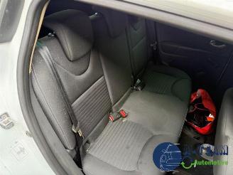 Renault Clio Clio IV (5R), Hatchback 5-drs, 2012 / 2021 0.9 Energy TCE 90 12V picture 16