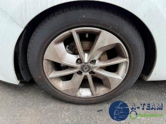 Renault Clio Clio IV (5R), Hatchback 5-drs, 2012 / 2021 0.9 Energy TCE 90 12V picture 9