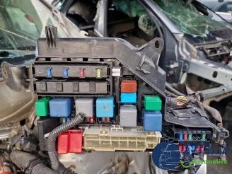 Salvage car Toyota Prius Prius (NHW20), Liftback, 2003 / 2009 1.5 16V 2005/10