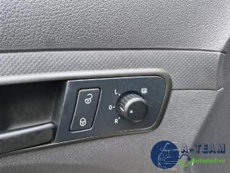 Volkswagen Caddy Caddy III (2KA,2KH,2CA,2CH), Van, 2004 / 2015 1.6 TDI 16V picture 34