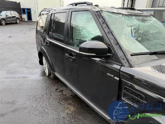 Land Rover Discovery Discovery IV (LAS), Terreinwagen, 2009 / 2018 3.0 SD V6 24V picture 9