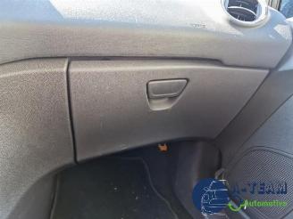 Ford Fiesta Fiesta 6 (JA8), Hatchback, 2008 / 2018 1.0 Ti-VCT 12V 65 picture 32