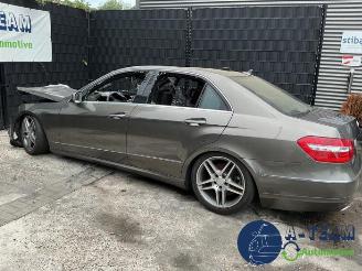 Mercedes E-klasse E (W212), Sedan, 2009 / 2016 E-550 5.5 V8 32V 4-Matic picture 5