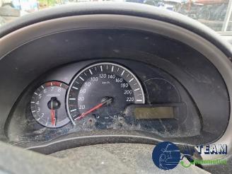 Nissan Micra Micra (K13), Hatchback, 2010 / 2016 1.2 12V picture 28