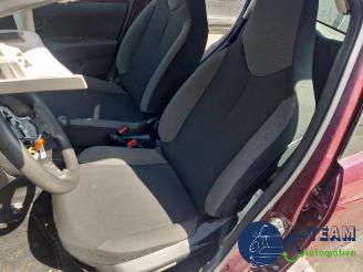 Peugeot 108 108, Hatchback, 2014 1.0 12V VVT-i picture 25