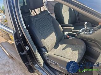 Peugeot 5008 5008 I (0A/0E), MPV, 2009 / 2017 1.6 VTI 16V picture 25