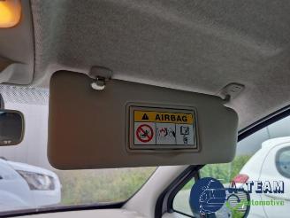 Renault Zoé Zoe (AG), Hatchback 5-drs, 2012 46kW picture 35