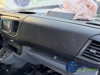 Opel Vivaro Vivaro, Van, 2019 Vivaro-e, Electric picture 16