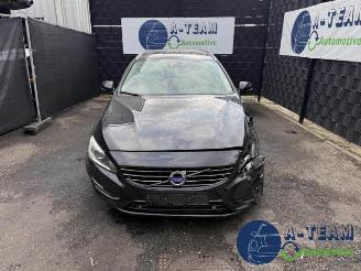 Volvo V-60 V60 I (FW/GW), Combi, 2010 / 2018 2.4 D6 20V Plug-in Hybrid AWD picture 2