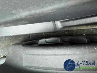 Volvo V-60 V60 I (FW/GW), Combi, 2010 / 2018 2.4 D6 20V Plug-in Hybrid AWD picture 17