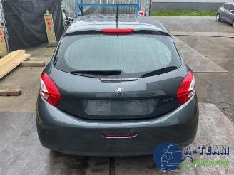Peugeot 208 208 I (CA/CC/CK/CL), Hatchback, 2012 / 2019 1.2 Vti 12V PureTech 82 picture 15