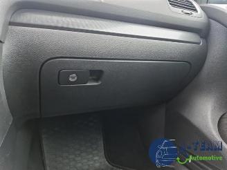 Volkswagen Golf Golf VI (5K1), Hatchback, 2008 / 2013 1.4 TSI 122 16V picture 32