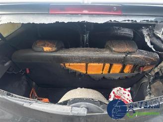 Renault Twingo Twingo II (CN), Hatchback 3-drs, 2007 / 2014 1.2 16V picture 11