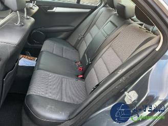 Mercedes C-klasse C (W204), Sedan, 2007 / 2014 1.6 C-180 16V BlueEfficiency picture 25