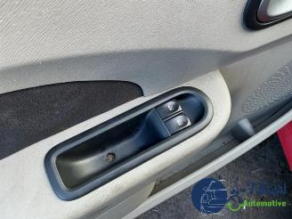 Renault Twingo Twingo II (CN), Hatchback 3-drs, 2007 / 2014 1.2 picture 31