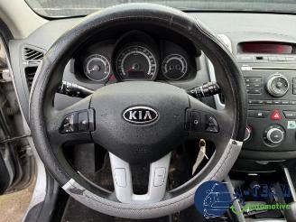 Kia Cee d Pro cee'd (EDB3), Hatchback 3-drs, 2008 / 2012 1.4 CVVT 16V picture 14