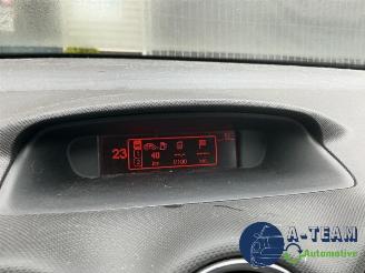 Peugeot 308 308 CC (4B), Cabrio, 2009 / 2015 1.6 VTI 16V picture 31