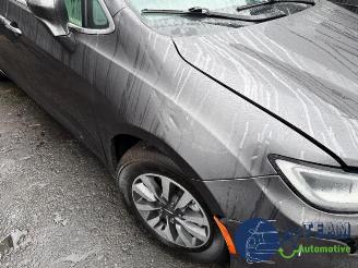 Chrysler Pacifica Pacifica, SUV, 2003 3.6 V6 24V Hybrid picture 30