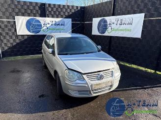 krockskadad bil auto Volkswagen Polo Polo IV (9N1/2/3), Hatchback, 2001 / 2012 1.2 12V 2008/8