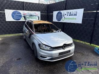 krockskadad bil auto Volkswagen Golf Golf VII Variant (AUVV), Combi, 2013 / 2021 1.6 TDI BMT 16V 2018/8