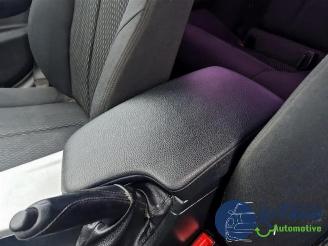 BMW 3-serie 3 serie (F30), Sedan, 2011 / 2018 320d 2.0 16V picture 25