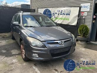 disassembly passenger cars Hyundai I-30 i30 Crosswagon (WWH), Combi, 2007 / 2012 1.4 CVVT 16V 2010/5