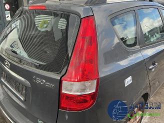 Hyundai I-30 i30 Crosswagon (WWH), Combi, 2007 / 2012 1.4 CVVT 16V picture 27